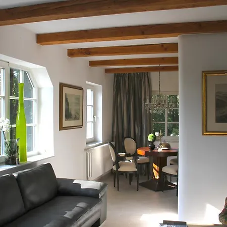 Sonnenburg Gaestehaus 펜션