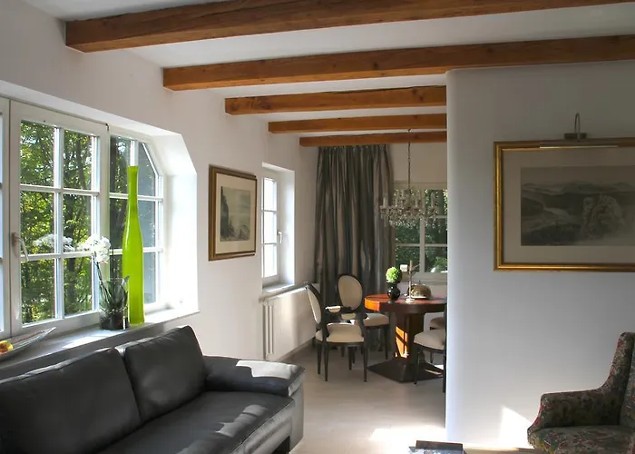 Sonnenburg Gaestehaus بيت للعطل